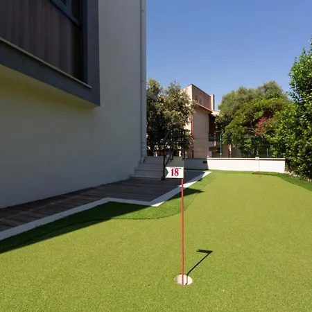 Golfista In Pula For 10 Persons With Whirlpool, Mini Golf, Sea View & Only 200 M From