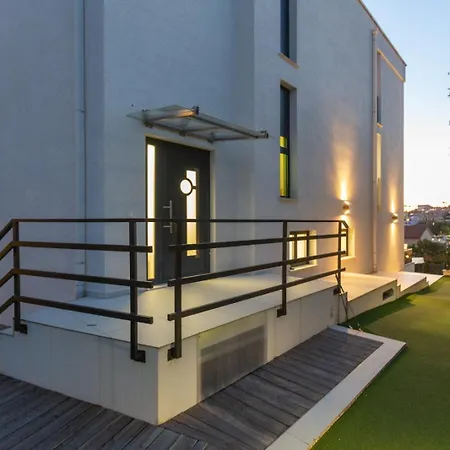 Βίλα Golfista In Pula For 10 Persons With Whirlpool, Mini Golf, Sea View & Only 200 M From Pjescana Uvala