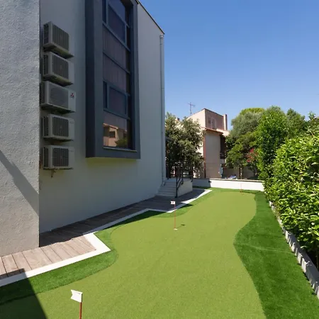 Golfista In Pula For 10 Persons With Whirlpool, Mini Golf, Sea View & Only 200 M From Pjescana Uvala